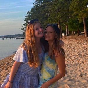 Meet your Posher, Riley